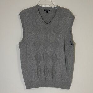 Grey Van Heusen Argyle Sweater Vest